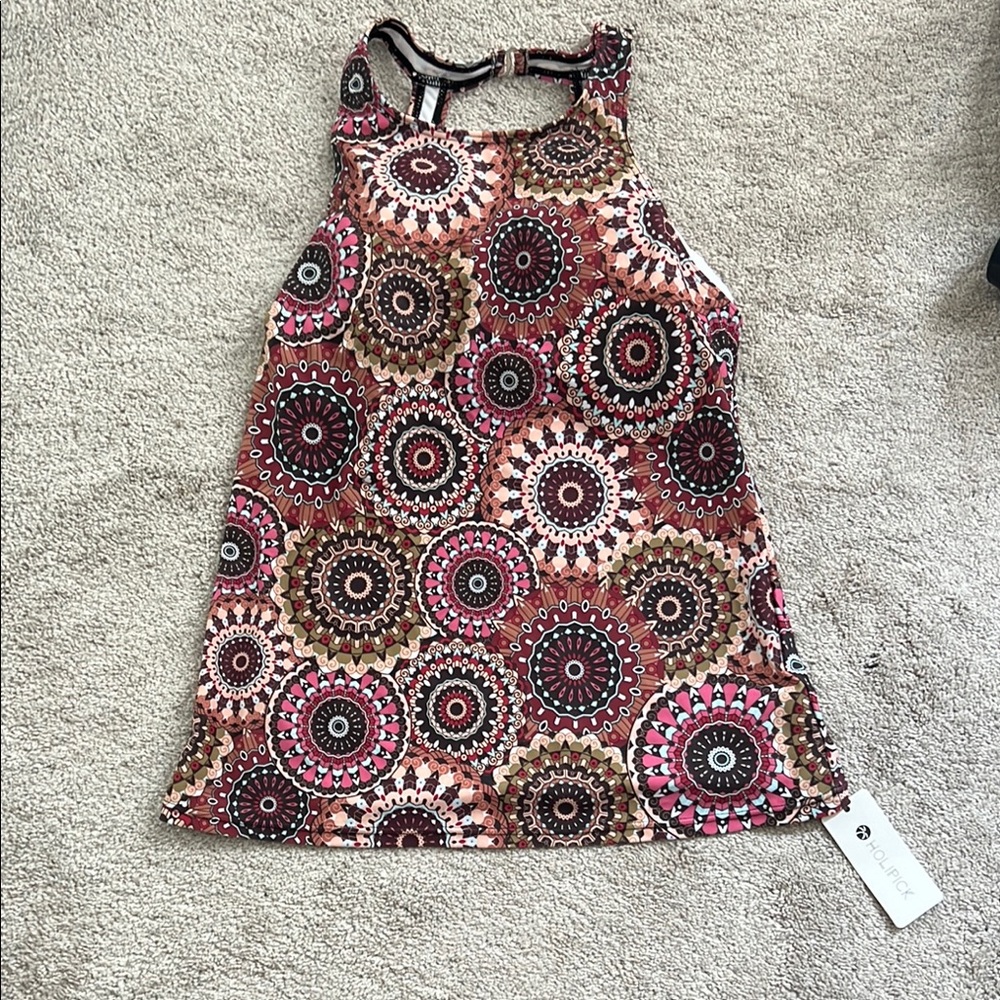 Brand new Holipick w/tags. Tankini Swimsuit full length top. Size M.